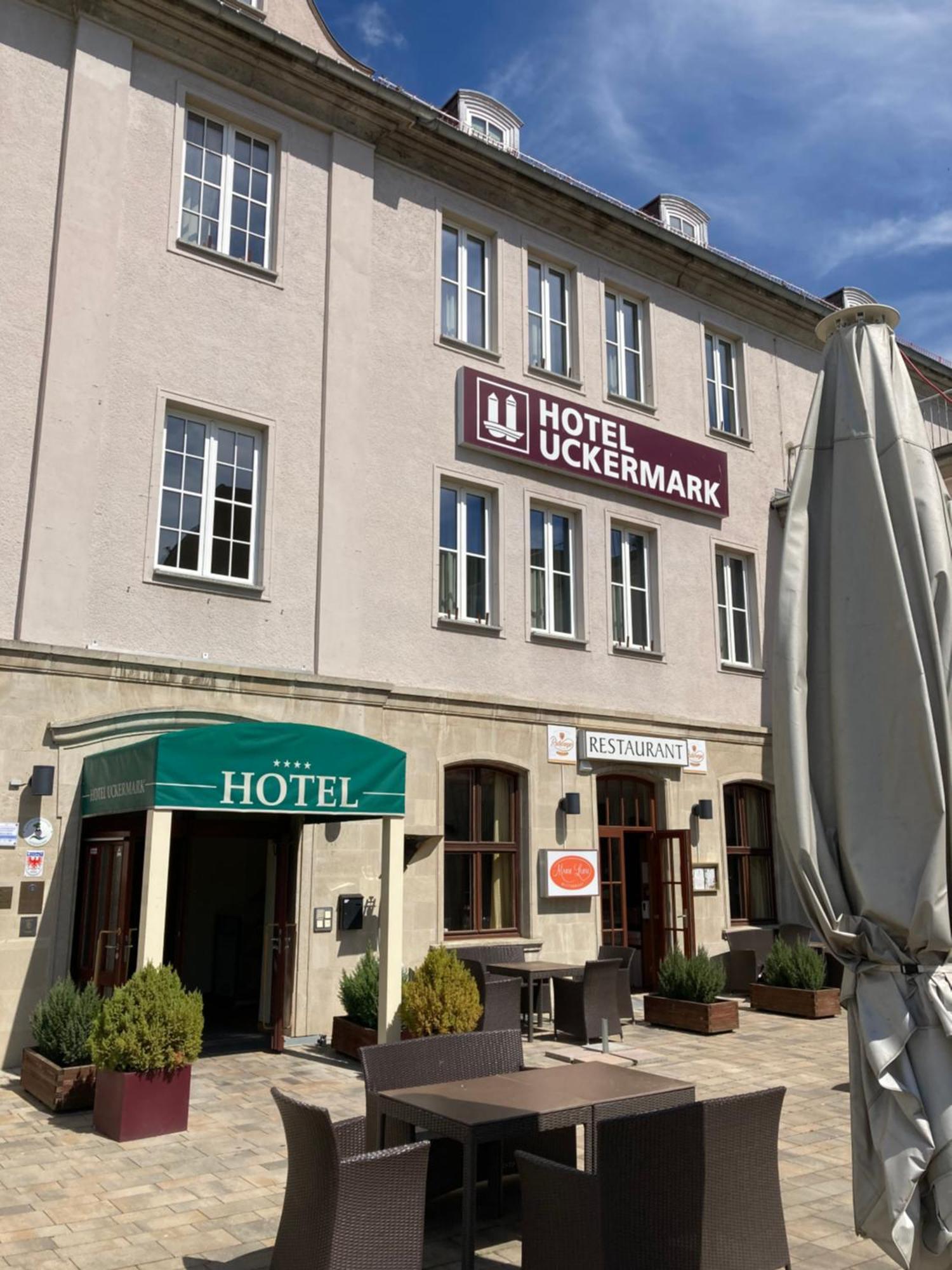 Hotel Uckermark 프레츠라우 외부 사진