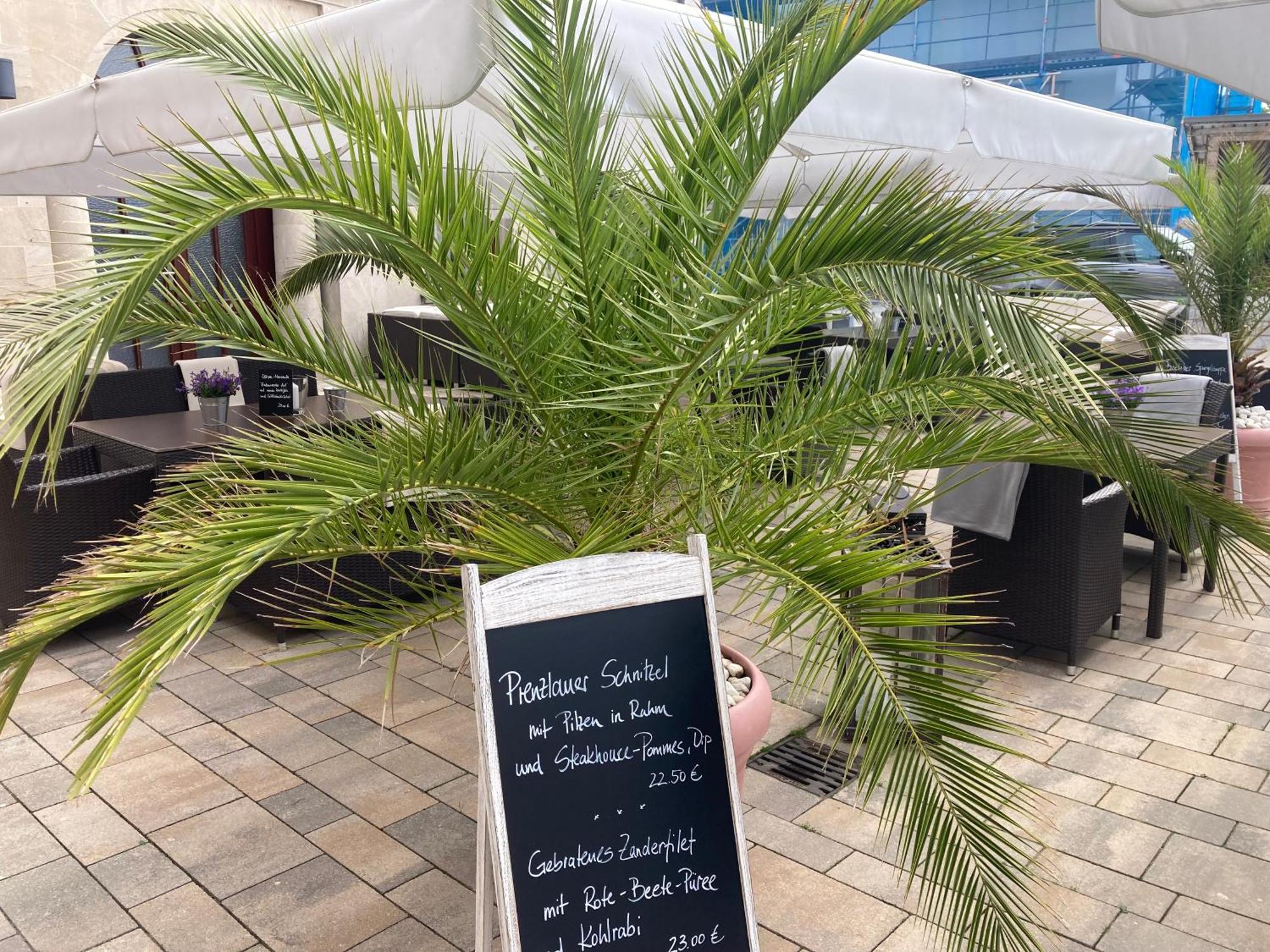 Hotel Uckermark 프레츠라우 외부 사진